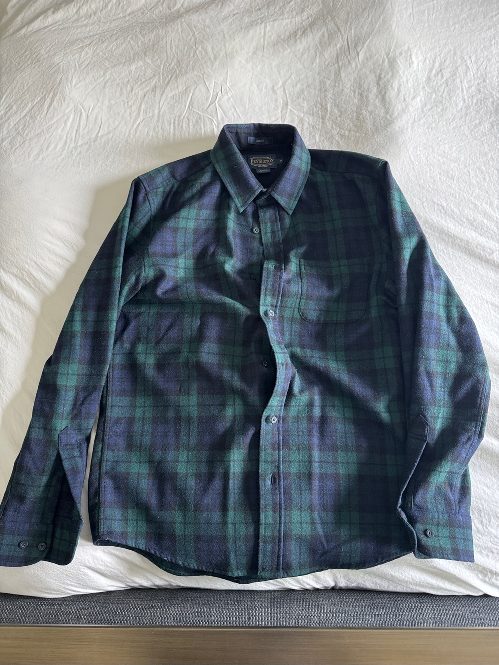 Pendleton Men's Green & Navy Plaid Button-Down Shirt